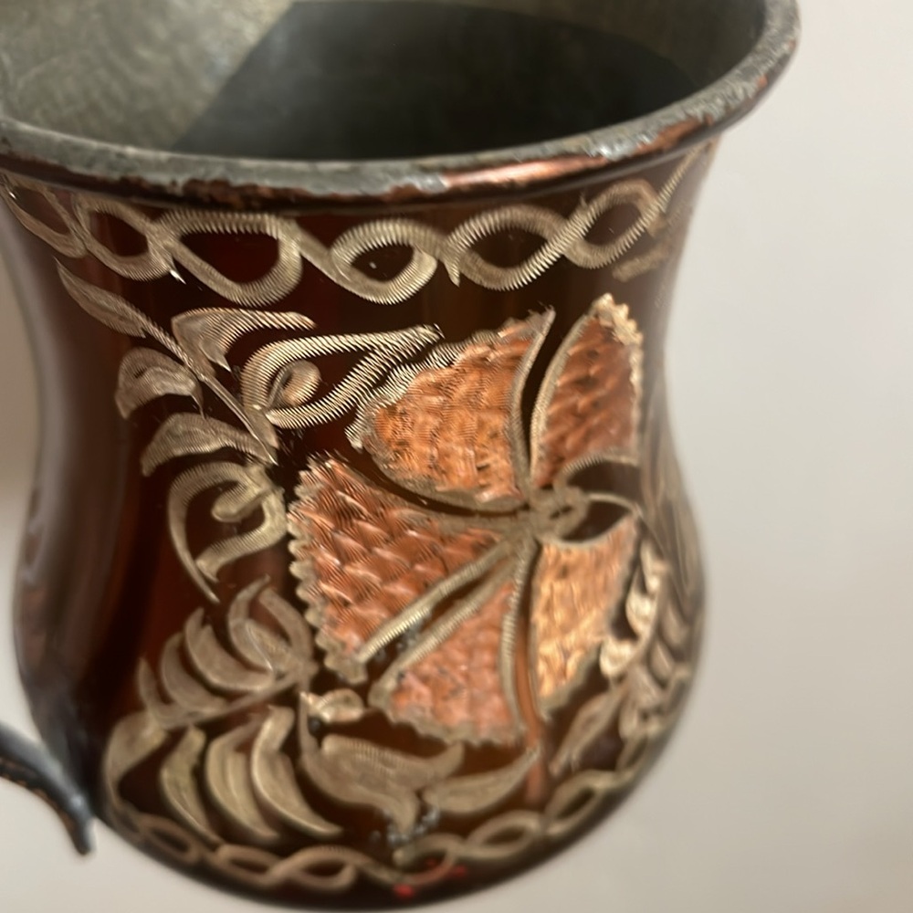 •| vintage etched brass Turkish cup - Picture 5 of 13